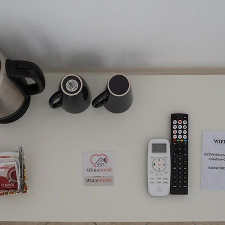 Whitehouse Bed & Breakfast Lecce Dış mekan fotoğraf