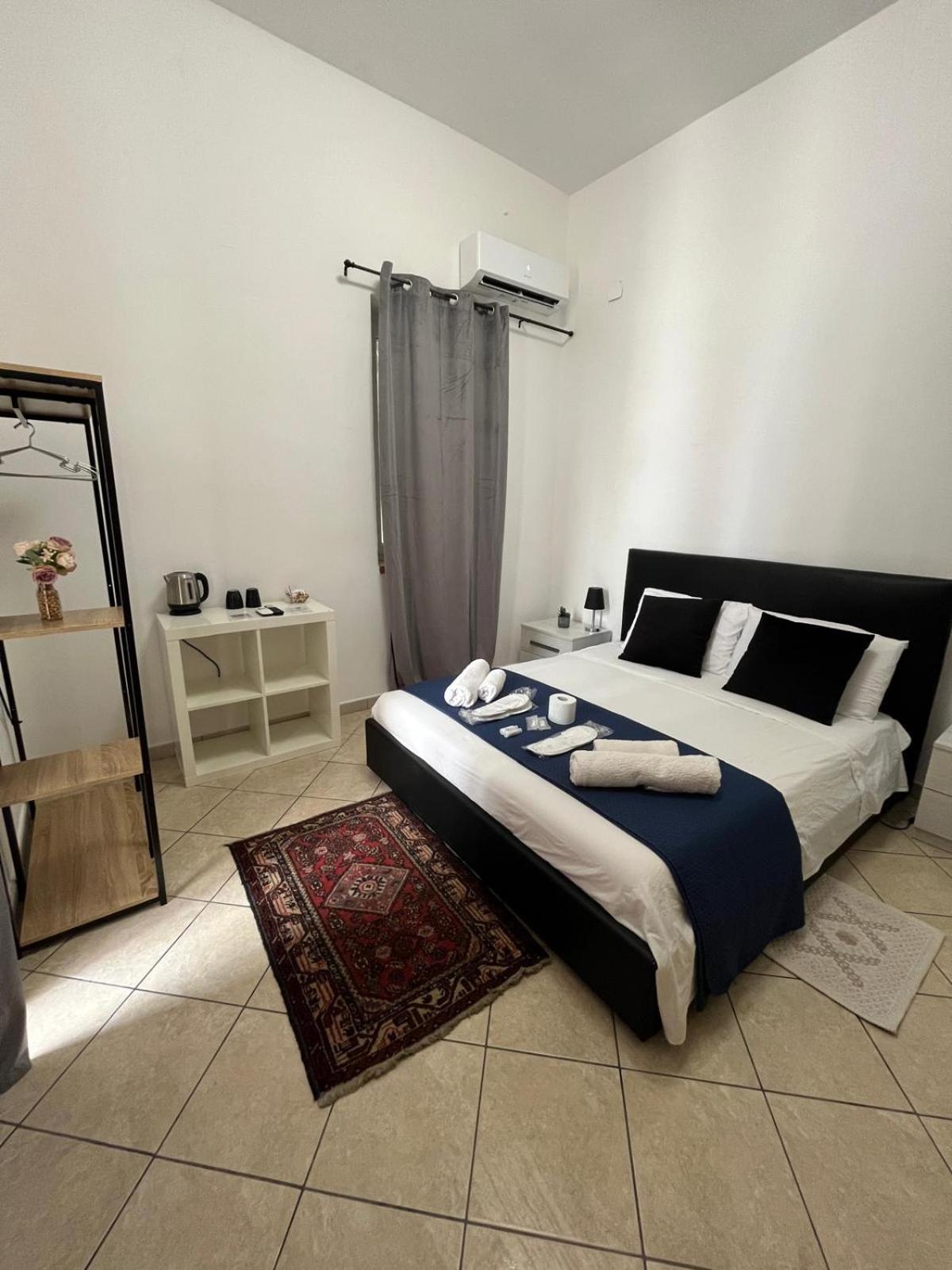 Whitehouse Bed & Breakfast Lecce Dış mekan fotoğraf