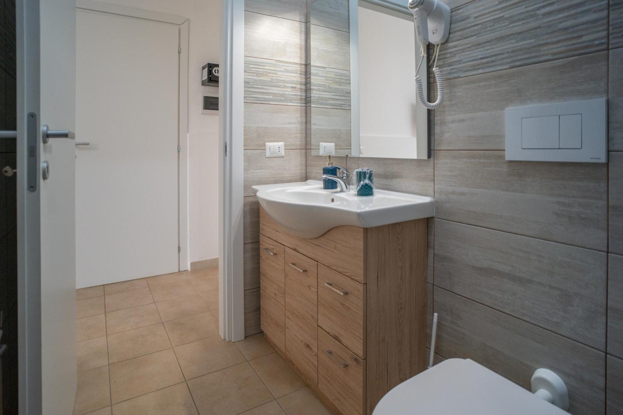 Whitehouse Bed & Breakfast Lecce Dış mekan fotoğraf