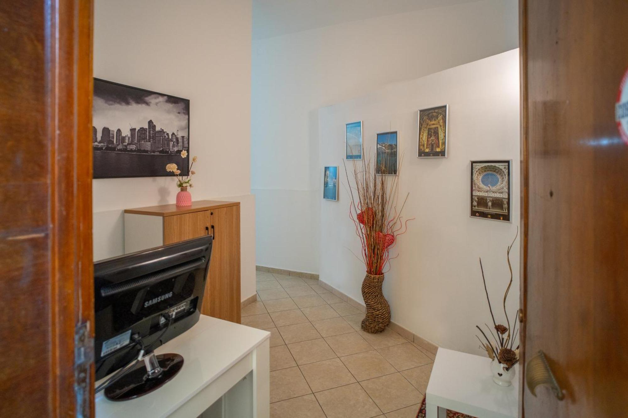 Whitehouse Bed & Breakfast Lecce Dış mekan fotoğraf