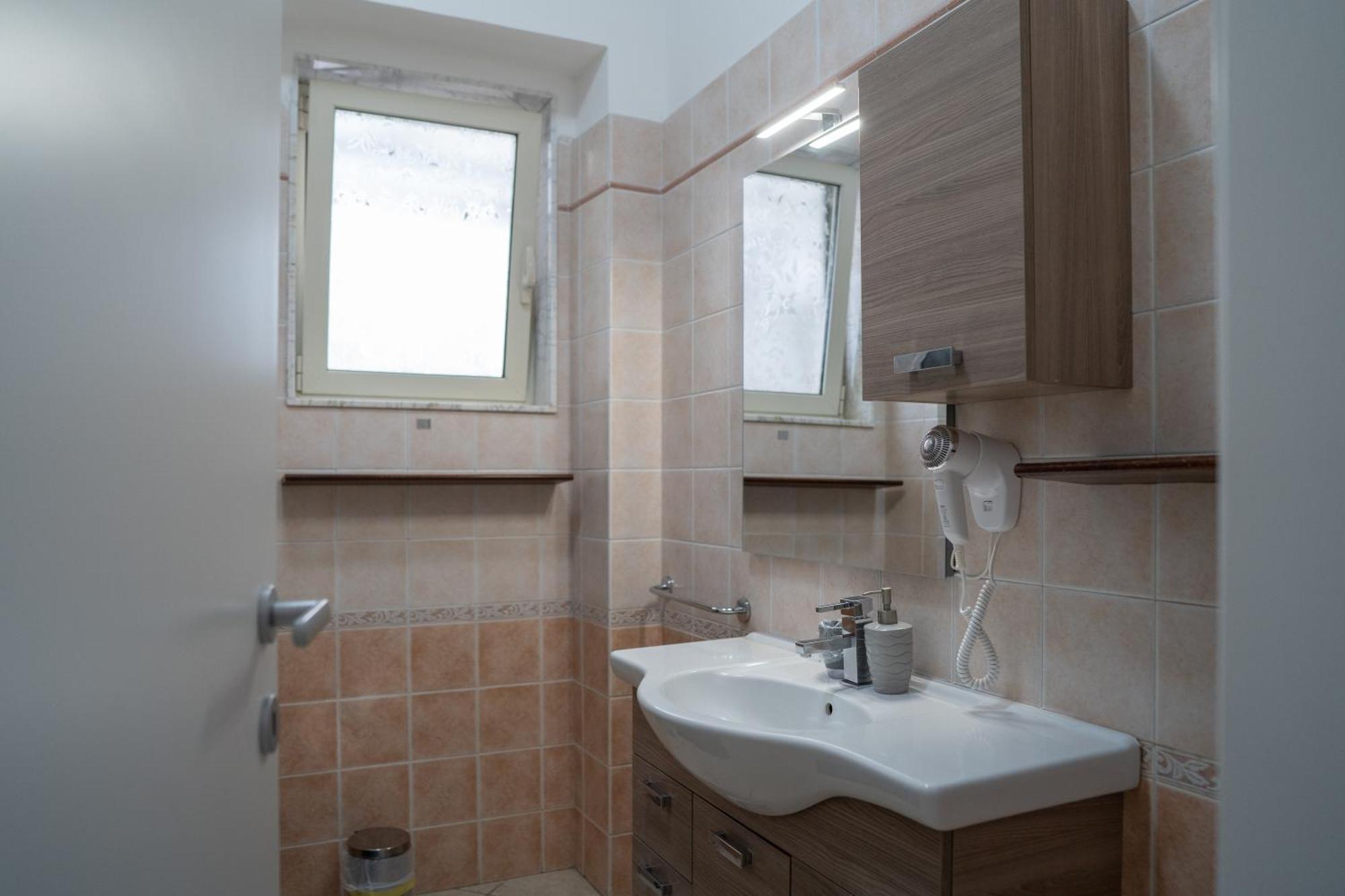Whitehouse Bed & Breakfast Lecce Dış mekan fotoğraf