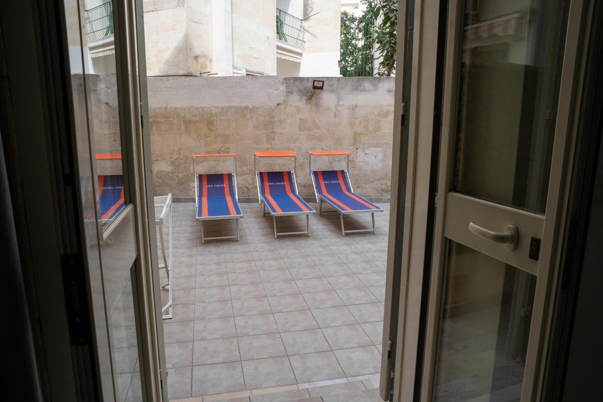 Whitehouse Bed & Breakfast Lecce Dış mekan fotoğraf