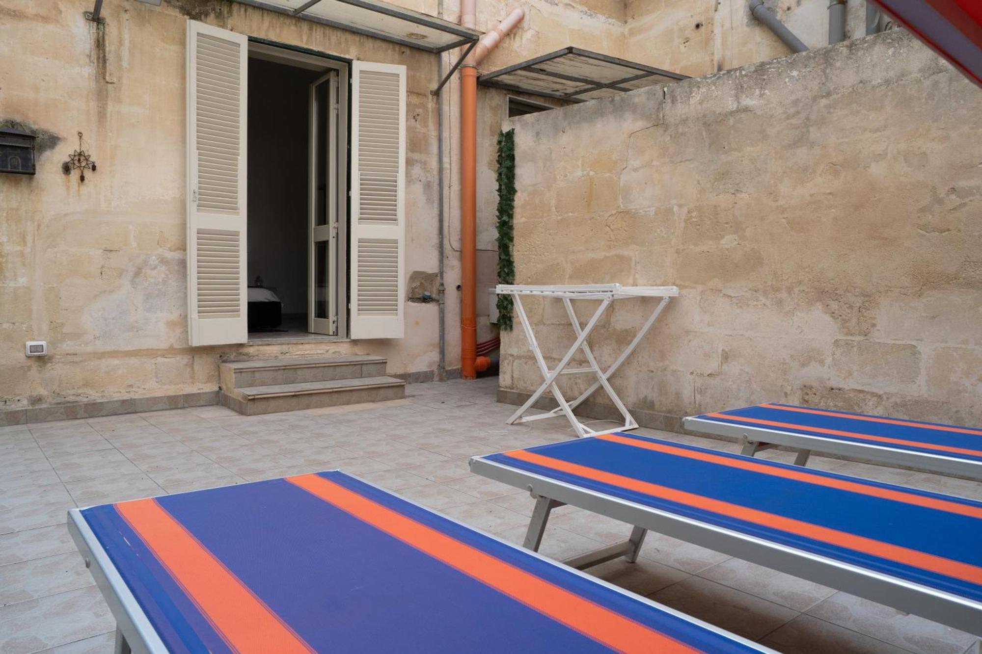 Whitehouse Bed & Breakfast Lecce Dış mekan fotoğraf